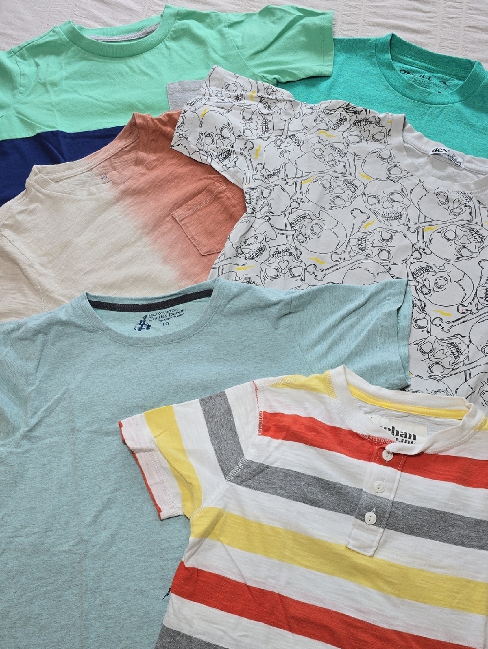 6-Piece Boys  T-Shirt Bundle Approx Size 10 (SEE SIZE NOTES)